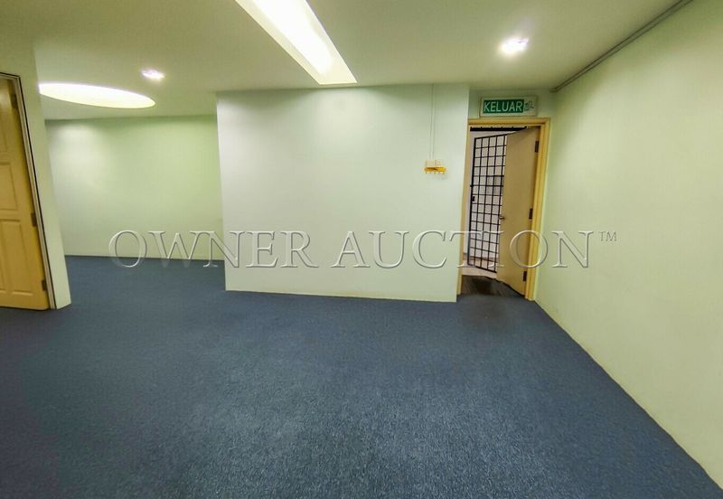 [High Visibility Location] Office with Lift [Well-connected on Jalan Puchong, Jalan Klang Lama (Old Klang Road)]