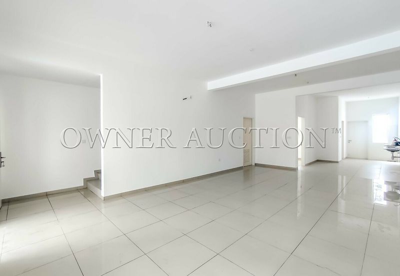 [Bare unit; Facing Open] Freehold 2 Storey Terrace House [3 minutes to Petronas Bandar Sri Sendayan]