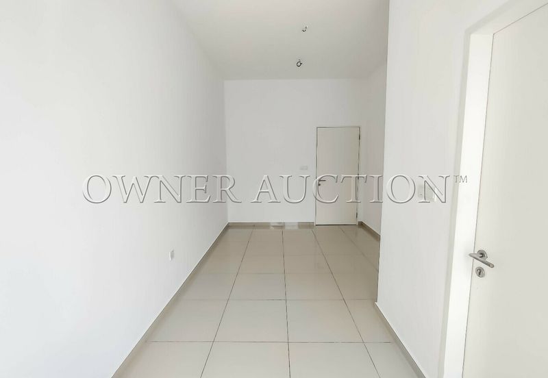 [Bare unit; Facing Open] Freehold 2 Storey Terrace House [3 minutes to Petronas Bandar Sri Sendayan]