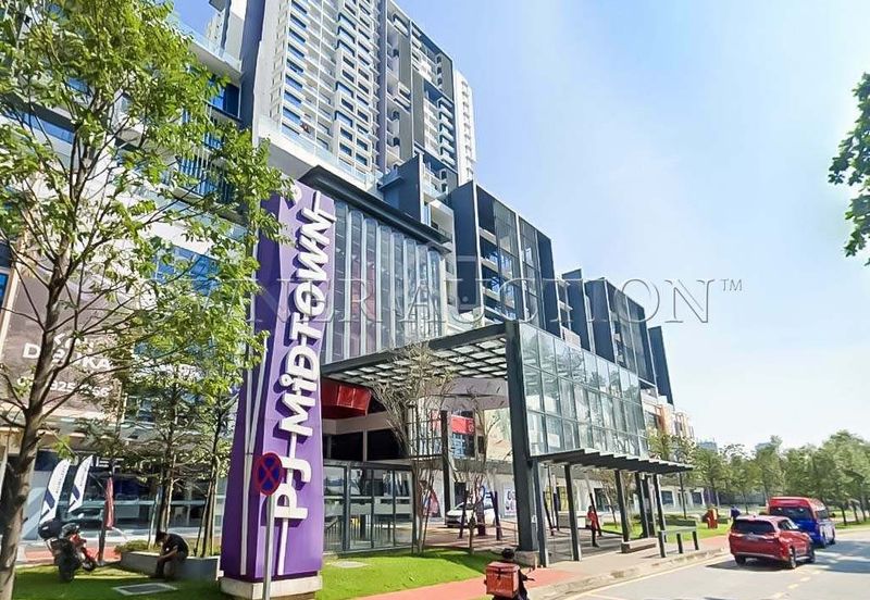 [High Rise Unit] Service Apartment [Short Distance to Jaya33, LRT Station Asia Jaya and Taman Jaya, AmCorp Mall, PPUM Hospital,Taman Jaya Park]