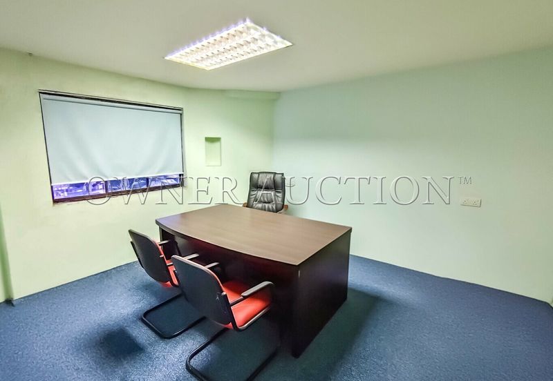 [High Visibility Location] Office with Lift [Well-connected on Jalan Puchong, Jalan Klang Lama (Old Klang Road)]