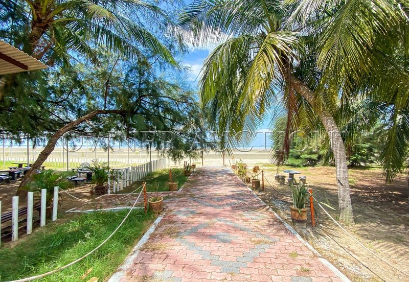 [ROI > 6%] Penthouse Unit [Beachfront Resort Living]