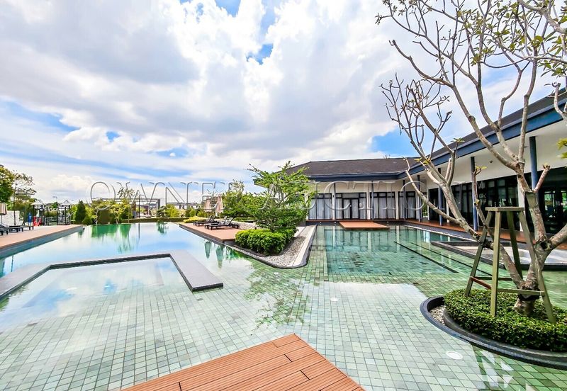 [Corner Lot unit; Premium Facilities] 2 Storey Terrace House [Accessible to NKVE in Klang Valley Western Corridor, Located just before Setia Alam]