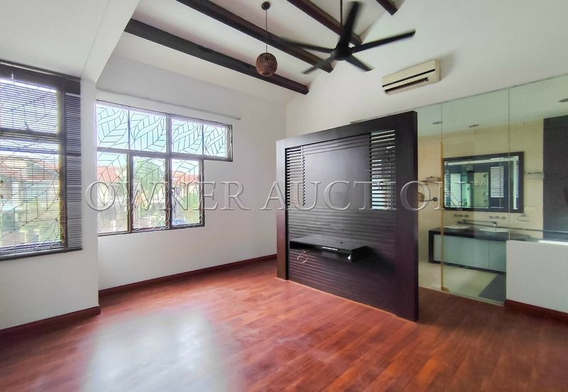 [Prestige Living in the Heart of Shah Alam] 2 Storey Superlink House [Next to Plaza Tol Shah Alam]