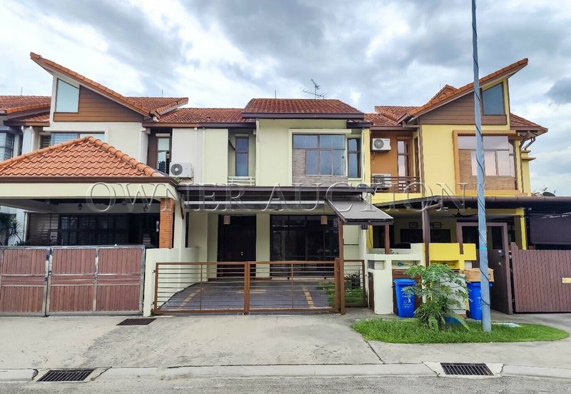 [Prestige Living in the Heart of Shah Alam] 2 Storey Superlink House [Next to Plaza Tol Shah Alam]