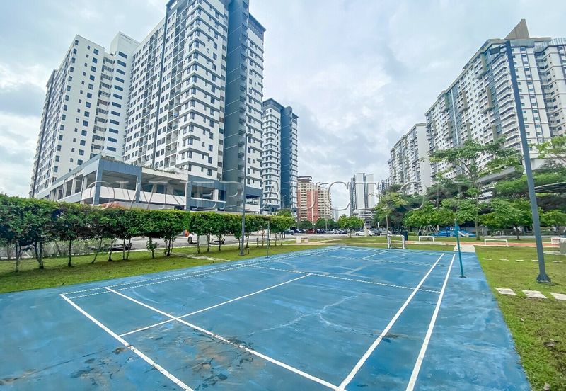 [Partially Furnished Unit] Condominium [12min LRT Station Glenmarie,4min Stesen KTM Komuter Batu Tiga]