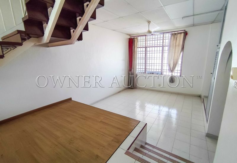 [Spacious Land] 2 Storey Semi Detached House [Prime Location]
