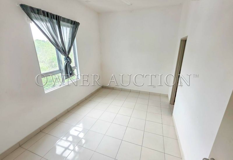 [Low-Density living; Freehold] Apartment [Accessible to North-South Expessway Via Seremban Toll Plaza and Free Connection to KLIA/KLIA 2]