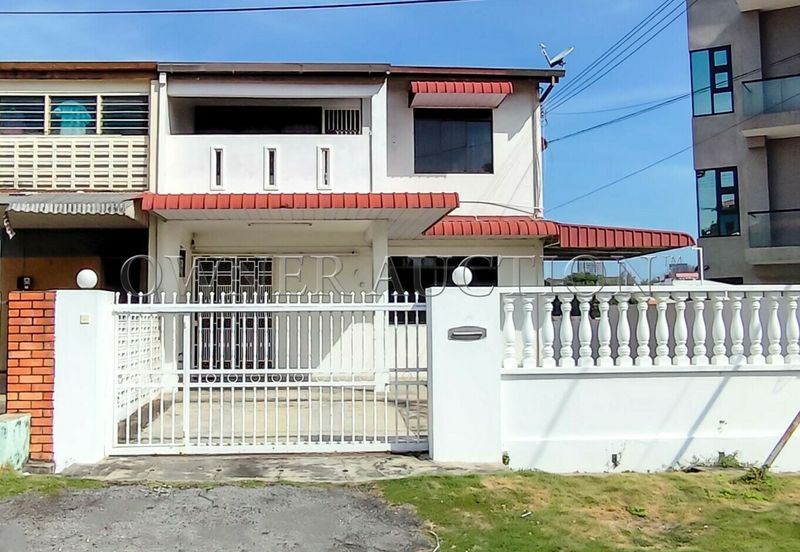[Spacious Land] 2 Storey Semi Detached House [Prime Location]