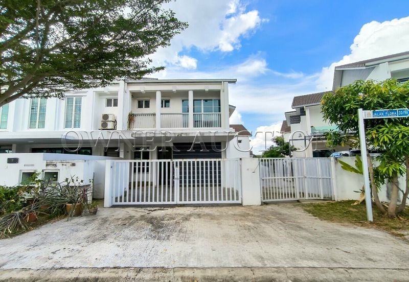 [Brand new unit; With extra land] 2 Storey Terrace House [5 min to Sanctuary Mall, Lotus's Rimbayu and Quayside Mall]