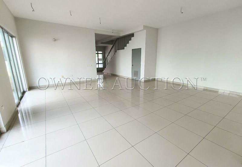 [Brand new unit; With extra land] 2 Storey Terrace House [5 min to Sanctuary Mall, Lotus's Rimbayu and Quayside Mall]