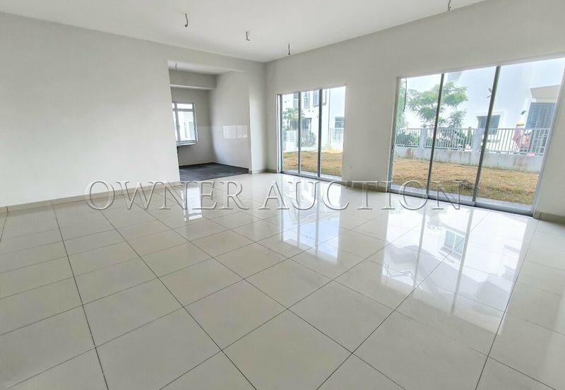 [Brand new unit; With extra land] 2 Storey Terrace House [5 min to Sanctuary Mall, Lotus's Rimbayu and Quayside Mall]