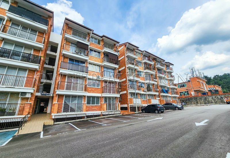 [Located in the Mature Township of Kajang] Apartment [Excellent Accessibility Via SILK Highway,LEKAS and Cheras-Kajang Expressway]