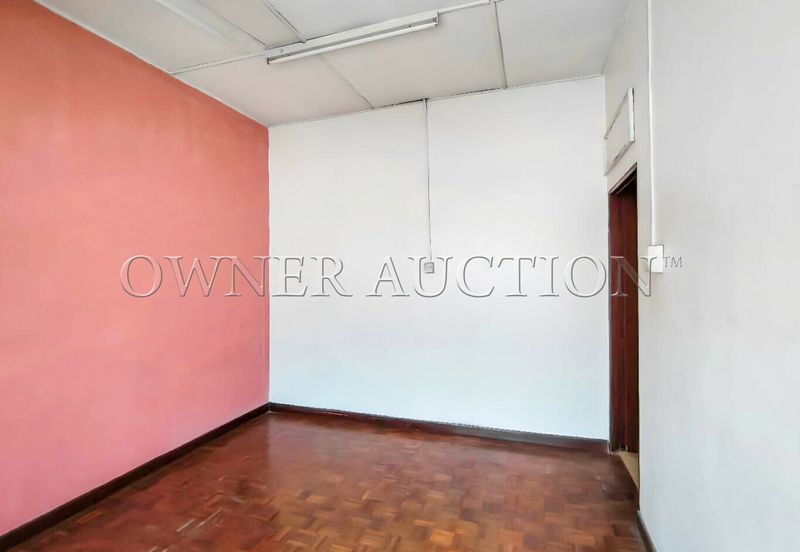 [Strategic location] 2 Storey Terrace House [5 min to Econsave Bangi & Plaza Metro Kajang]