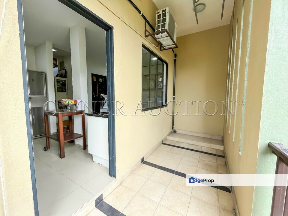[Private Landed Residence-Strata Title; Foreign Buyer Eligibility] Villa [Close to Kuala Lumpur City Centre; KL International Airport (KLIA)], Selangor, Seri Kembangan