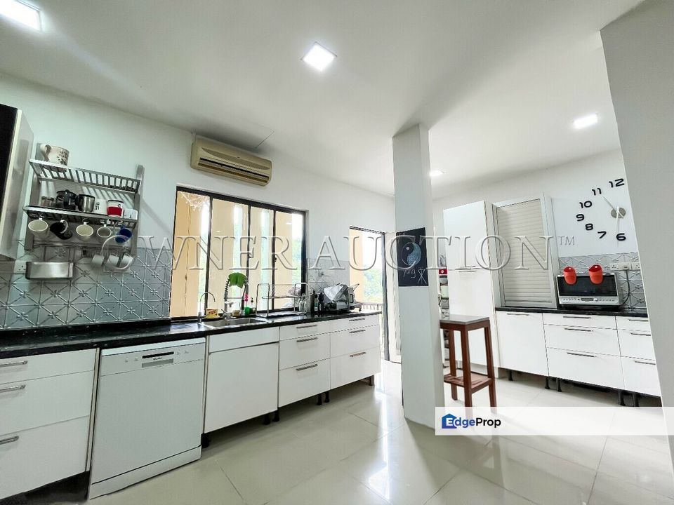 [Private Landed Residence-Strata Title; Foreign Buyer Eligibility] Villa [Close to Kuala Lumpur City Centre; KL International Airport (KLIA)], Selangor, Seri Kembangan
