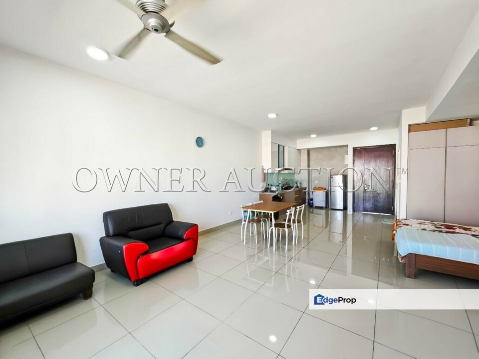 [Conveniently located next to Citta Mall] Service Apartment [Close to Sultan Abdul Aziz Shah Airport (Subang Airport)], Selangor, Petaling Jaya