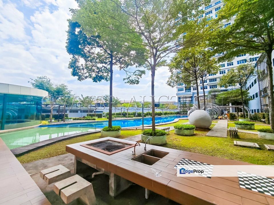 [Near LRT] Freehold Service Apartment [Strategic Location at Puchong Jaya], Selangor, Puchong