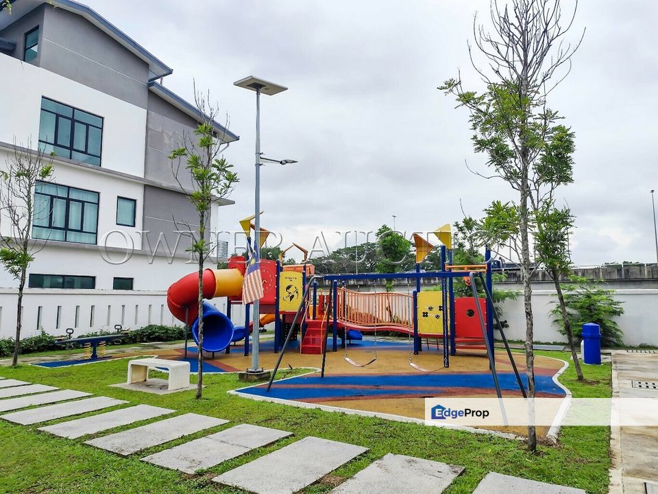 [Newly Completed] 3 Storey Town House, Selangor, Shah Alam