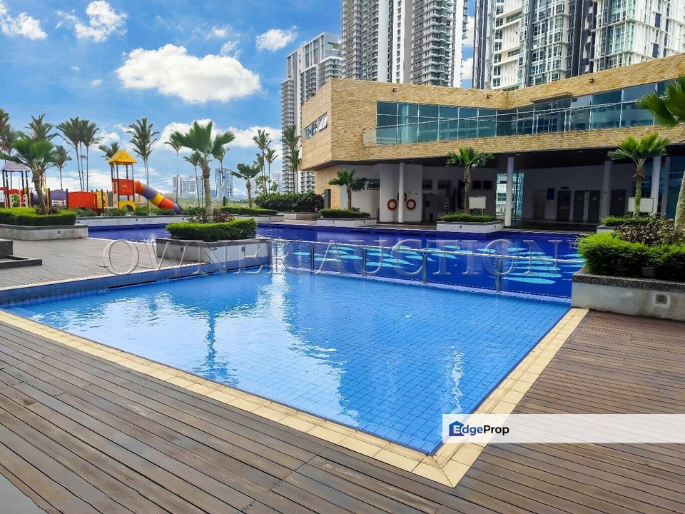 [Modern Urban Living in the Heart of Iskandar Puteri] Apartment [Easily accessible via Malaysia-Singapore Second Link, Coastal Highway and Pasir Gudan, Johor, 