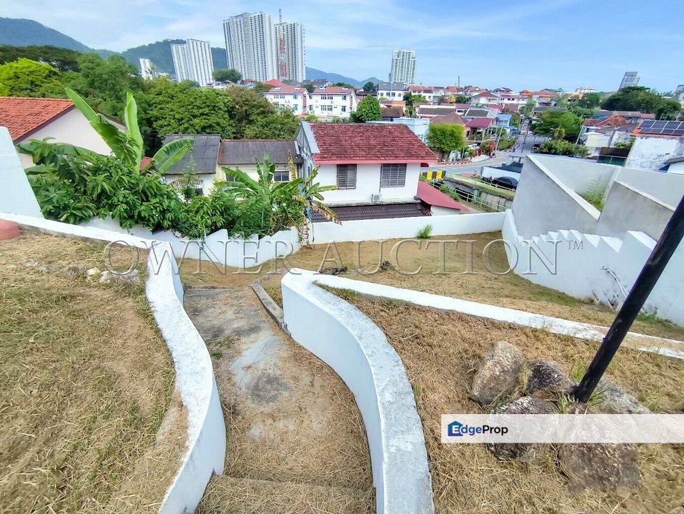 [Spacious Land] 2 Storey Semi Detached House [Prime Location], Penang, Gelugor