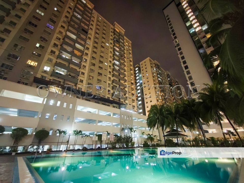 [Spacious with Balcony] Freehold Apartment [5 mins to LRT Alam Sutera], Kuala Lumpur, Bukit Jalil