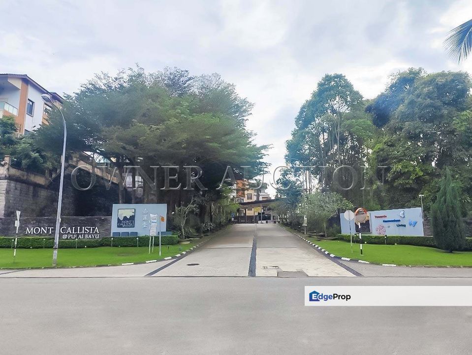 [Gated and Guarded Housing Area, Renovated House, Partially Furnished] 3 Storey Semi Detached House [10 min to Mydin Mall Mutiara Rini, 10 min to Skud, Johor, Skudai