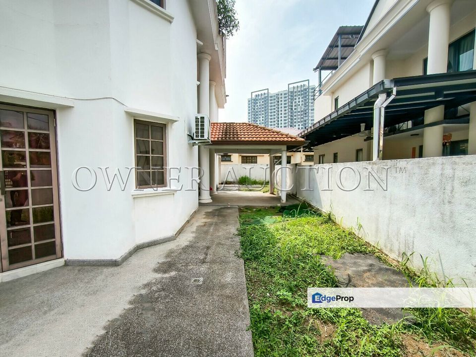 [Renovated with Partial Furnished] 2 Storey Semi Detached House [5 min to SB Mall], Selangor, Shah Alam