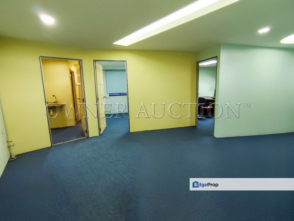 [High Visibility Location] Office with Lift [Well-connected on Jalan Puchong, Jalan Klang Lama (Old Klang Road)], Kuala Lumpur, 