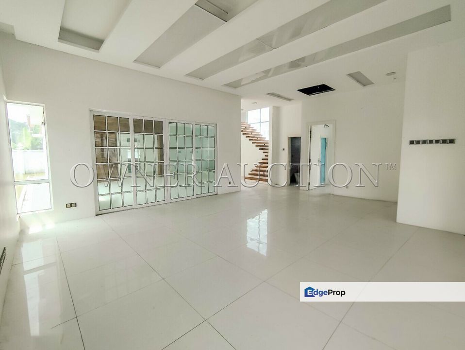 [Vacant unit; Gated & Guarded Community] 2 Storey Bungalow House [Easy access from PLUS & LEKAS Highway], Selangor, Kajang