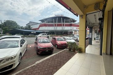 Kluang Mall