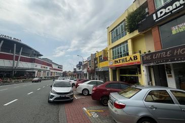 Kluang Mall
