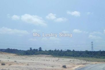 Medium Industrial Land at Desa Cemerlang For Sale(5.19 Acres) @ Johor Bahru @ Pasir Gudang , Johor