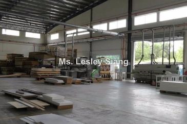 Single Storey detached with 2 storey office