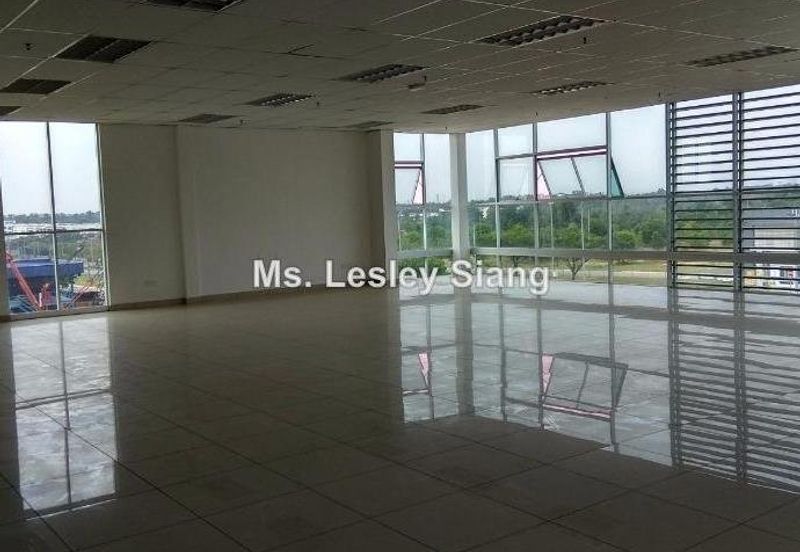 Detached Factory at Pasir Gudang, BUA:25K sqft & LS: 1 Acres for Rent (RM1.30 psf)