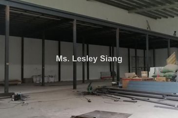 Public Bonded Warehouse (RM1.60 psf) at Skudai