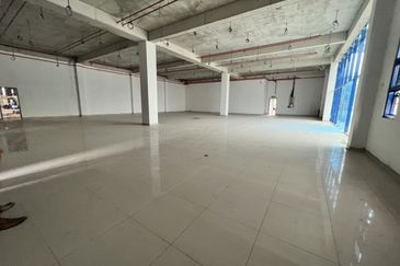 Single Storey Detached Factory with 3-storey Office @ Kulai