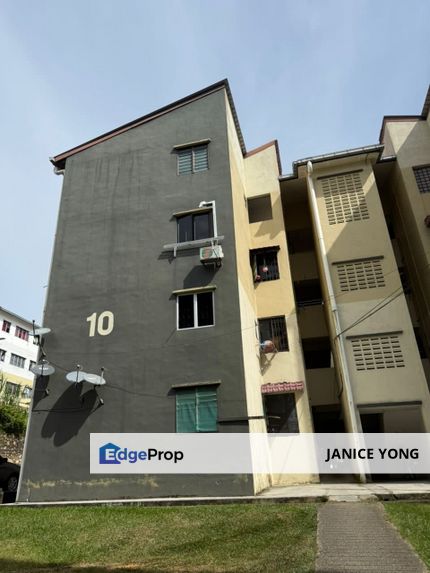 Flat @ Taman Flora Heights @ Pasir Gudang, Johor, Pasir Gudang