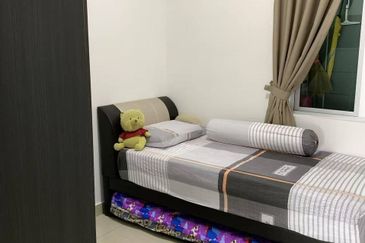 Meridin Bayvue Apartment