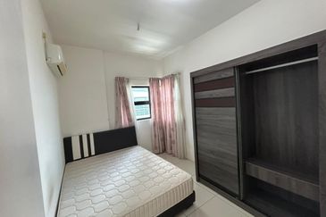 Ujana Executive Apartment