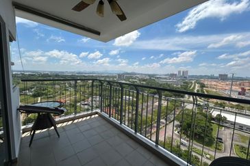 Ujana Executive Apartment