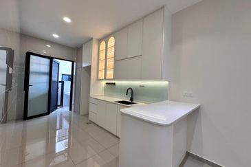 Tate Dalton @ Eco Botanic 2