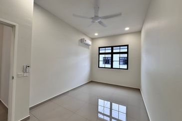 Tate Dalton @ Eco Botanic 2