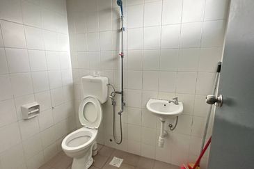 Single Storey Link Factory @ Bandar Indahpura Kulai