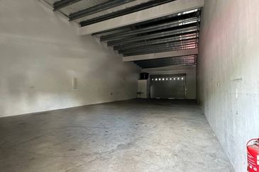 Single Storey Link Factory @ Bandar Indahpura Kulai