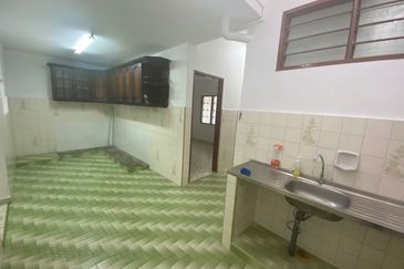 Taman Ungku Tun Aminah