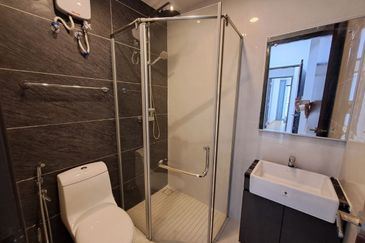 Bay Laurel @ Country Garden Danga Bay