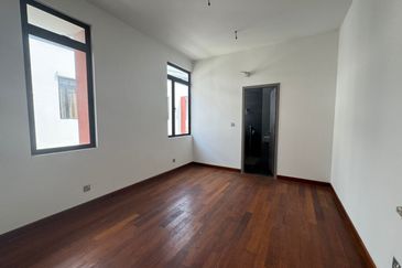 The Canal Garden South, Horizon Hills