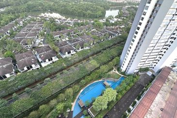 The WaterEdge Residences