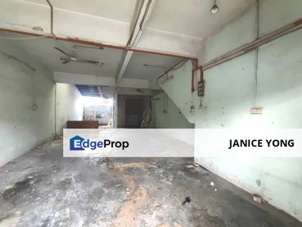 2 Storey Shop Lot @ Taman Aman Senai Jalan Bunga Kiambang, Johor, Senai